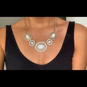 White statement necklace
